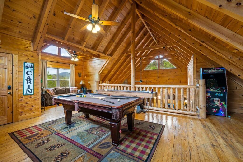 2-Bedroom Cabin With 2 Master Suites, Loft, Half-Bath And Hot Tub In A Serene Resort Setting Сев'єрвілл Екстер'єр фото